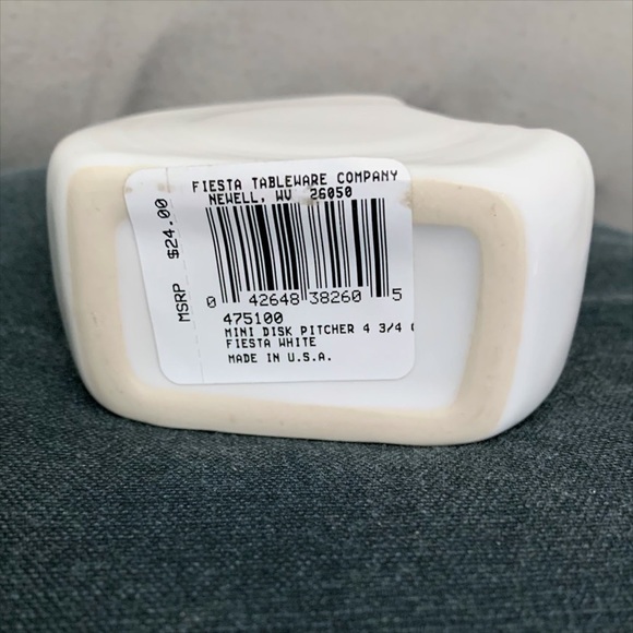 NEW Fiestaware Mini Disc Pitcher - White - Picture 7 of 7